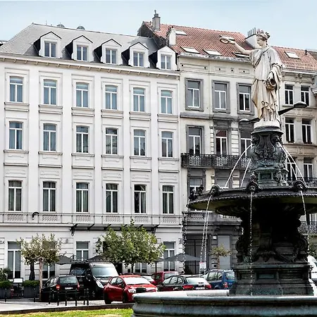 Numa Lief Apartahotel 4*
