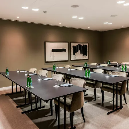 Numa Lief Apartahotel Bruselas